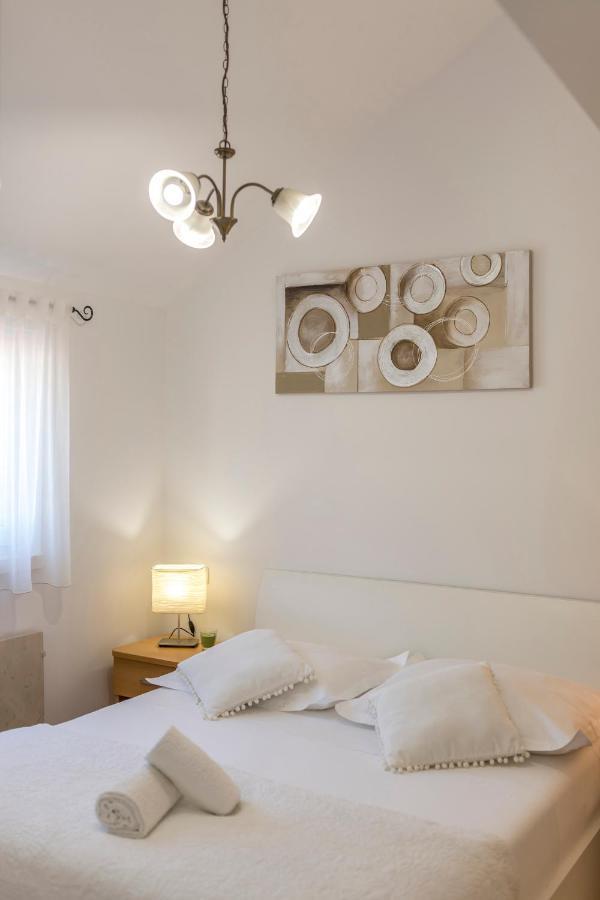 Villa Loza - Resort Moja Stina Seoca Bagian luar foto