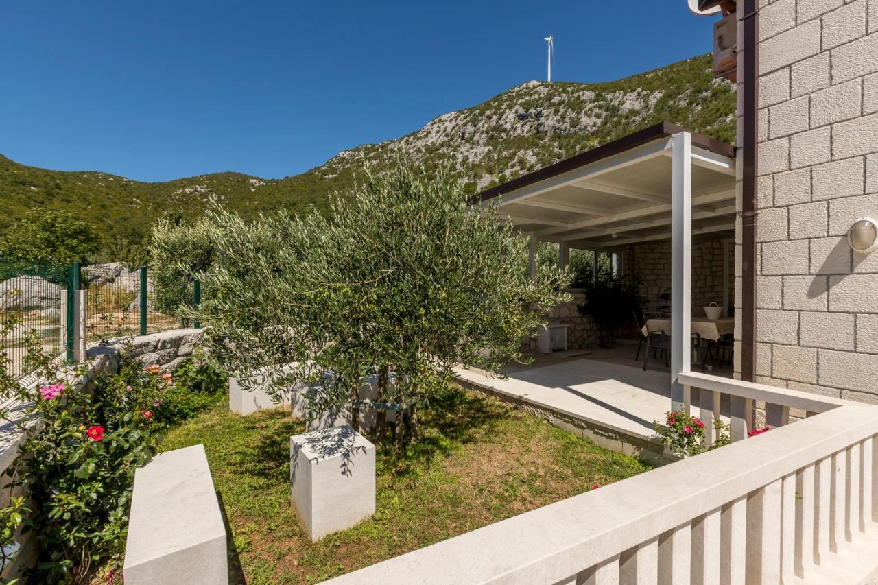 Villa Loza - Resort Moja Stina Seoca Bagian luar foto