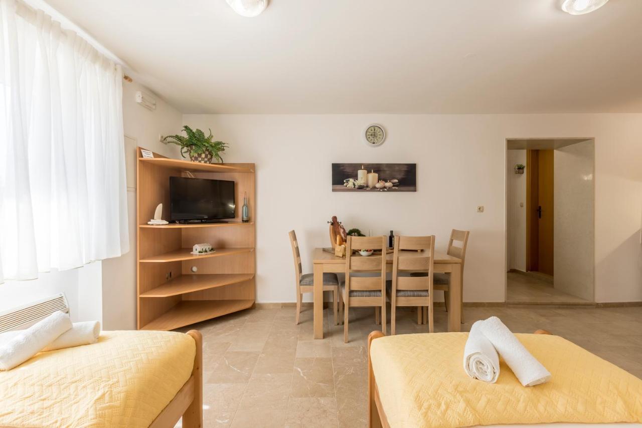 Villa Loza - Resort Moja Stina Seoca Bagian luar foto
